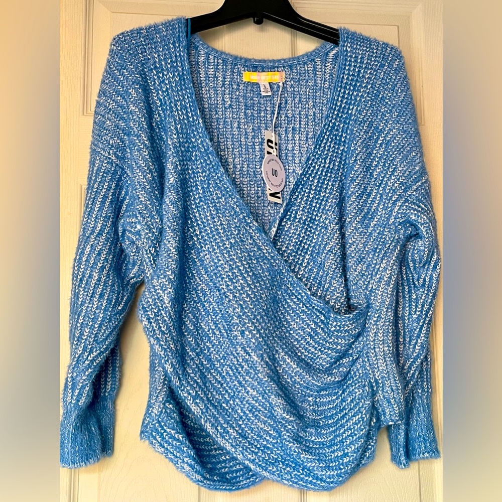 UO Blue Reversible Fuzzy Soft Knit Wrap Sweater Women’s Oversized Large
